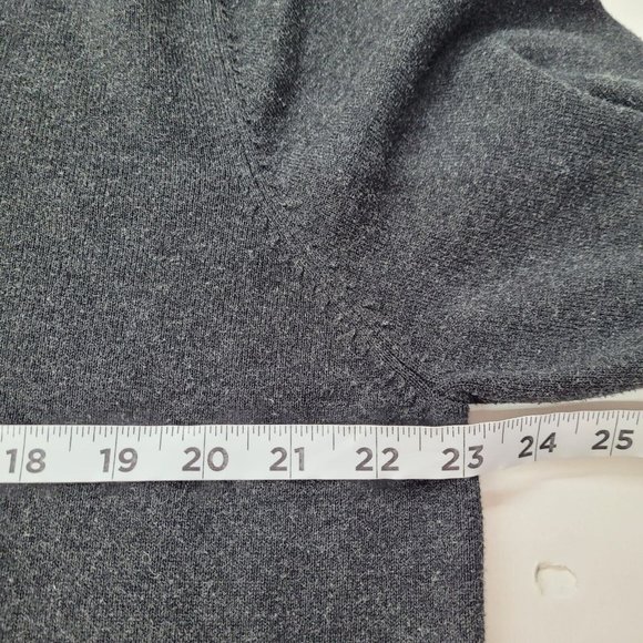 J McLaughlin Sweater Mens L Long Sleeve V-Neck Classic Office Teacher Charcoal - Picture 8 of 11